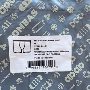 2 Pair Unopened Men’s Bombas Boxer Briefs
